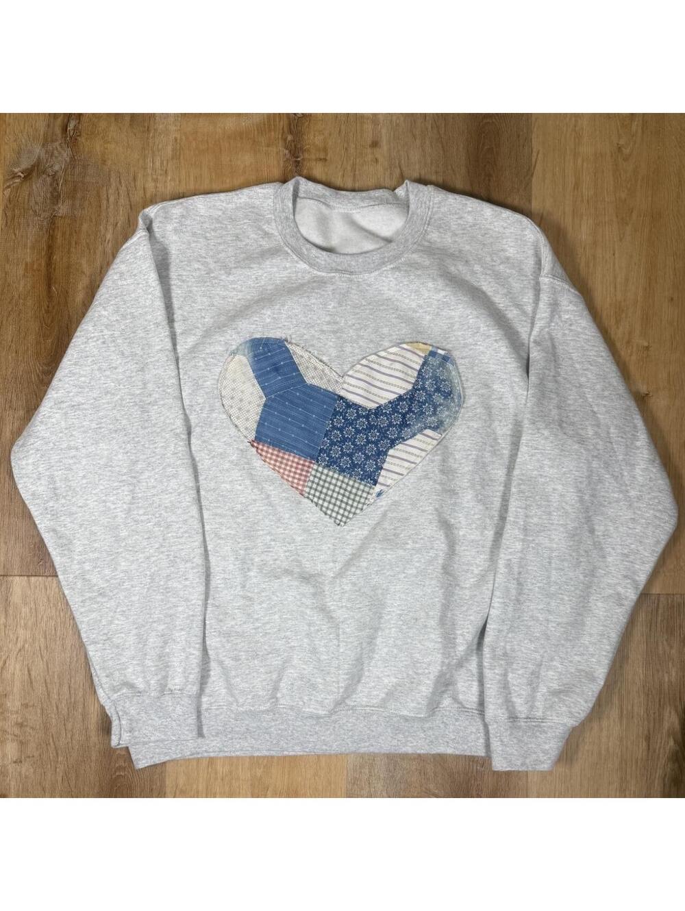 Patchwork Heart Sweatshirt – Grey (L)